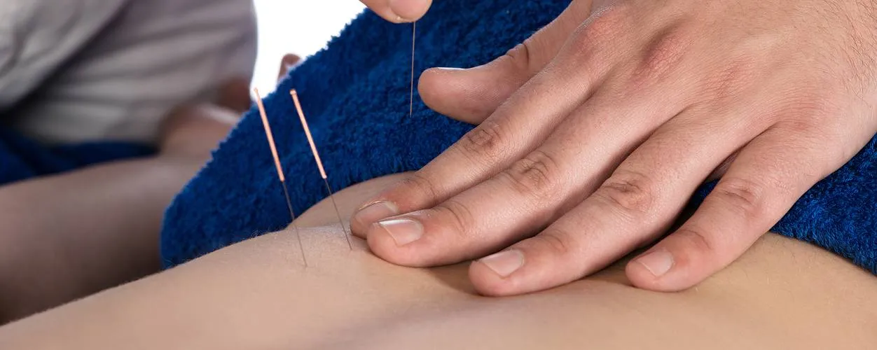 how does dry needling therapy work