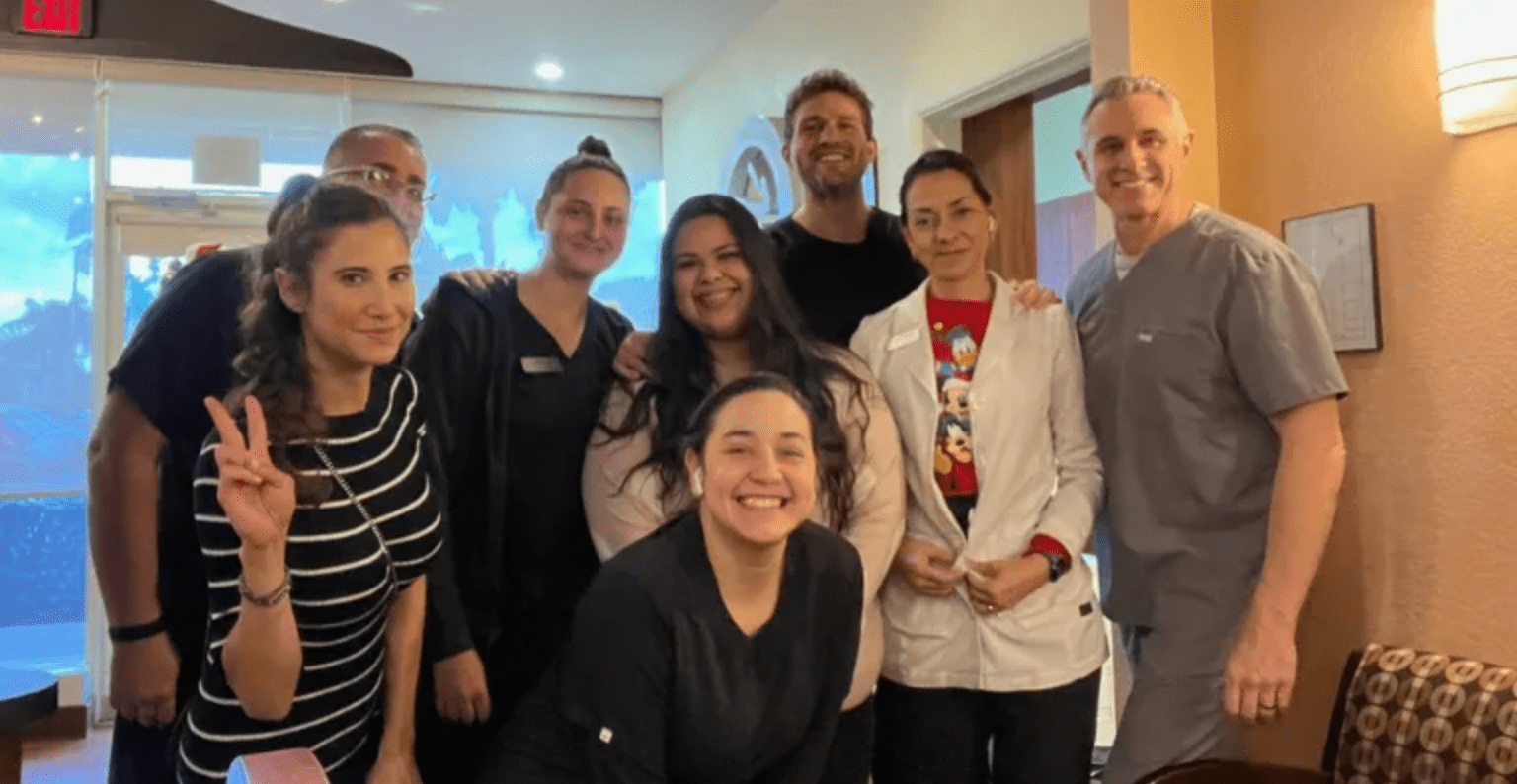 celebrating 300 five star google reviews at Total Health & Rehab in Boca Raton